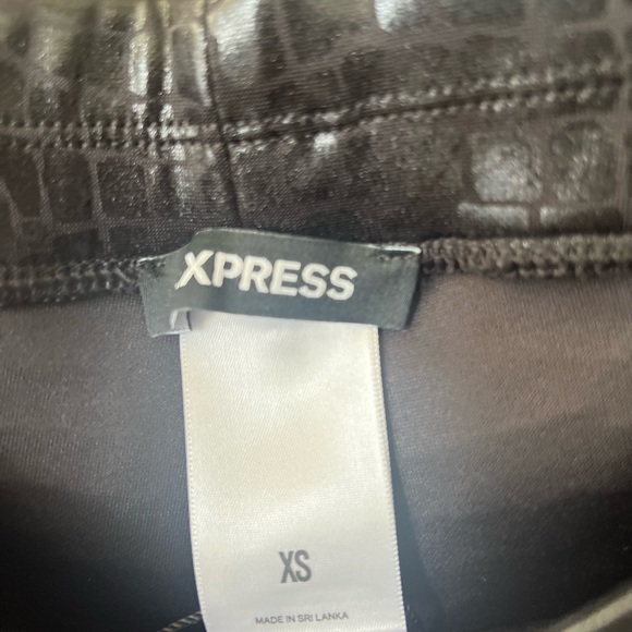 Express faux leather - Picture 9 of 9